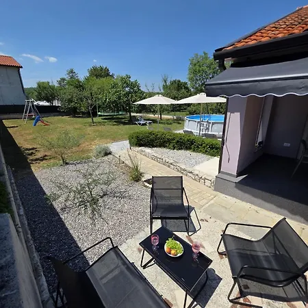 Nori Βίλα Labin (Istria)